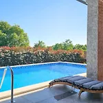 بيت للعطل Casa Gojtan *